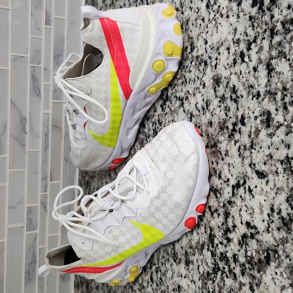 White & Neon Yellow Nike React 55 Element Running Shoes sz 13 athletic sneakers